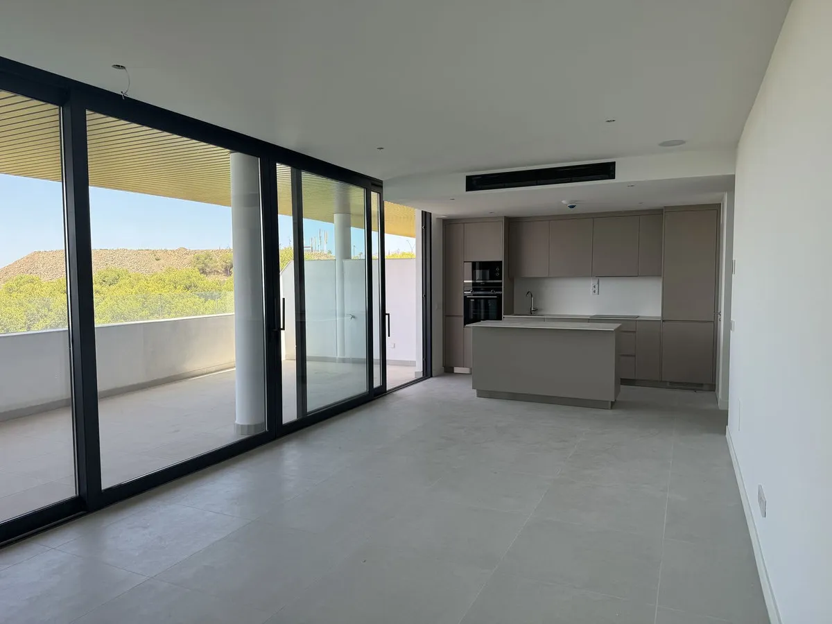 42dd9014-208c-4596-a428-03c3fe717a9b