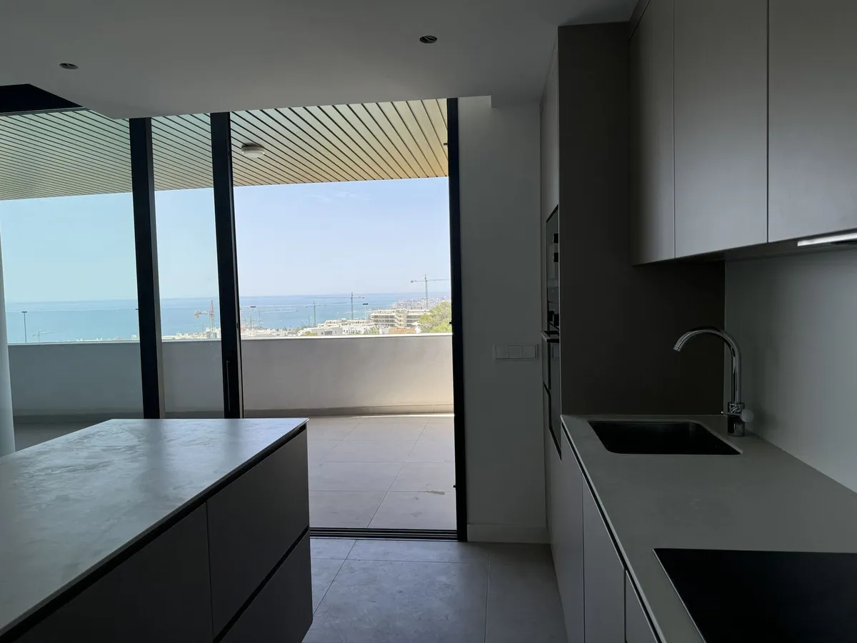 f198eff1-c0bc-4090-8edb-06d66ceeeaea