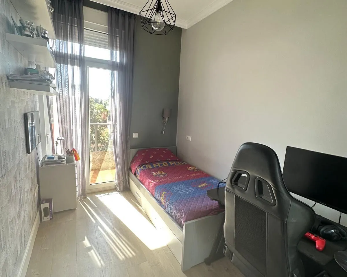 de0c4e2a-7867-4efe-8885-3004a6c7181b