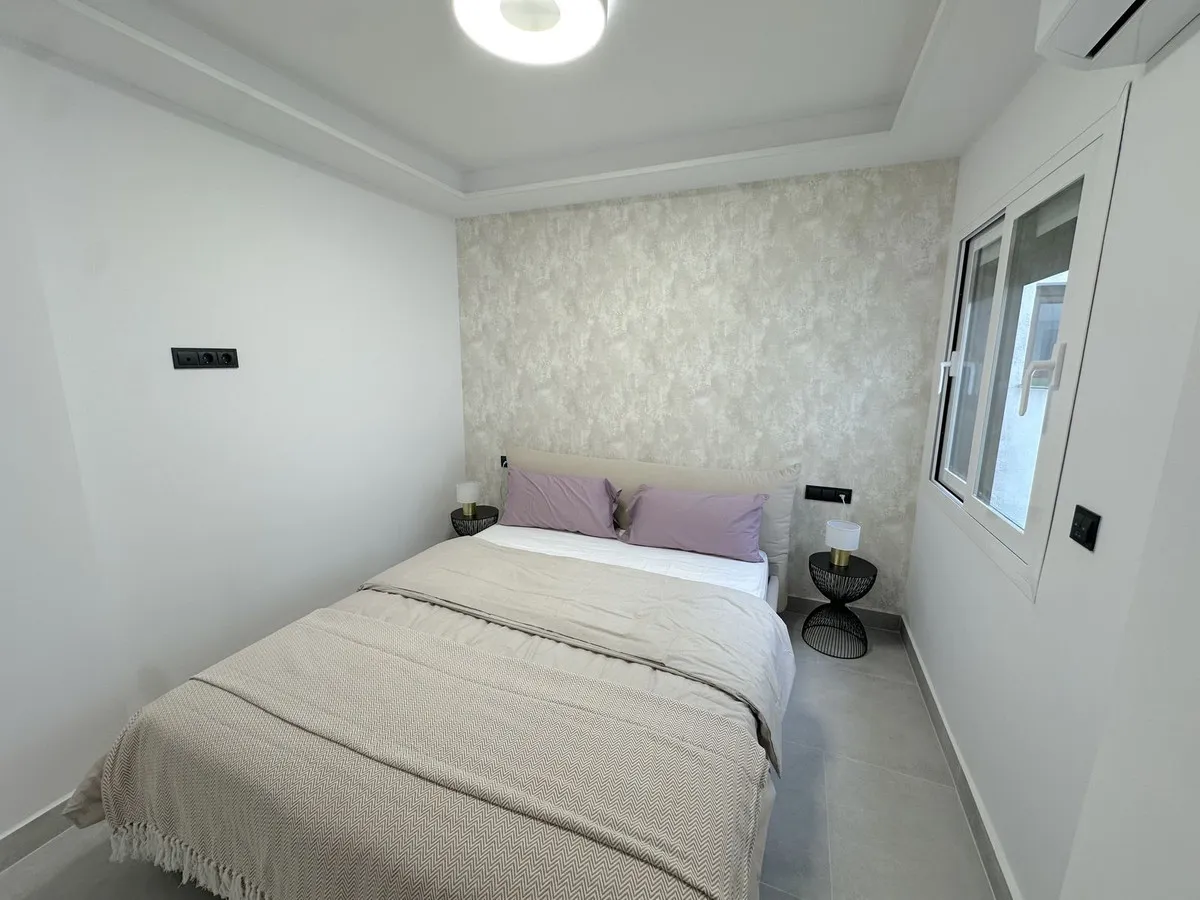 6e0b6b05-465d-4d15-bad1-9429d30e6a95