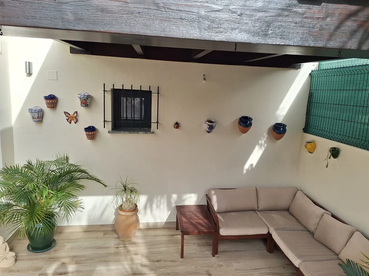 5f9999ba-0356-44cd-9872-086af6c8c256