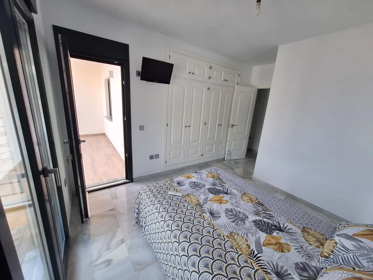 86407773-de71-4a63-a8e4-a11aad68adb2