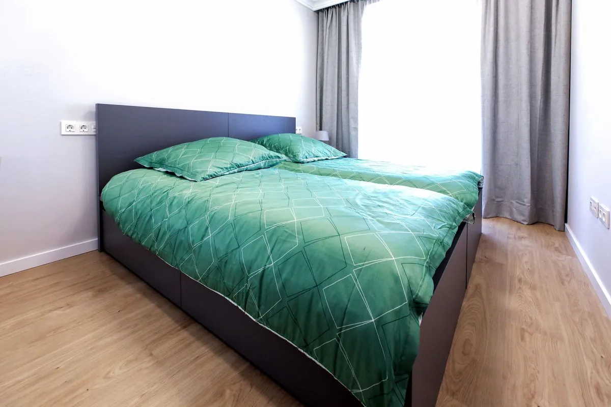 8f12f848-8c4a-4304-9b5f-2a1b8f6e34f0