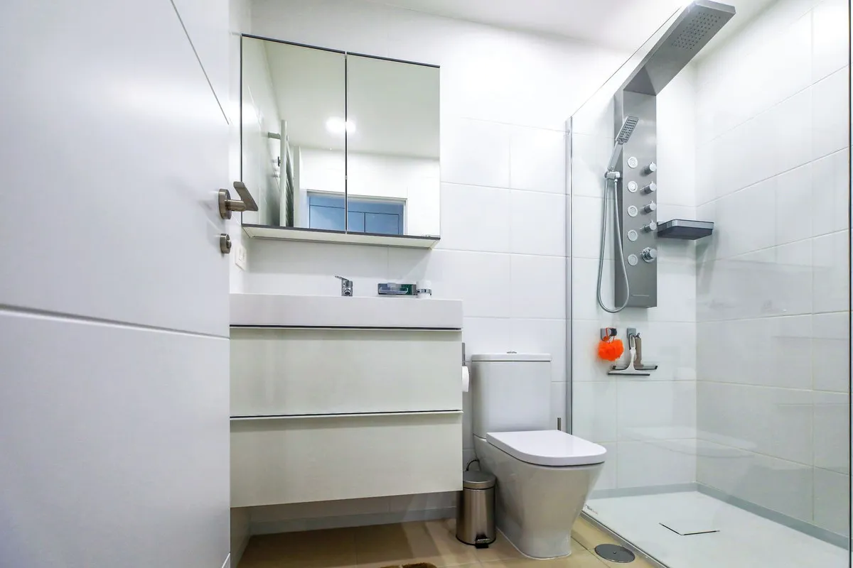 a1fa5c02-194b-4686-8501-456b460482f7