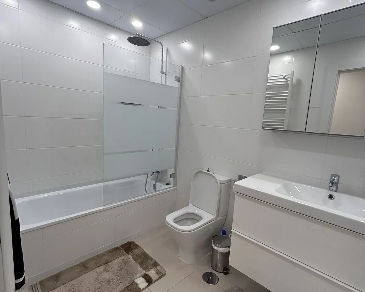 b5bac241-e63e-493b-9d86-6961769d20bb