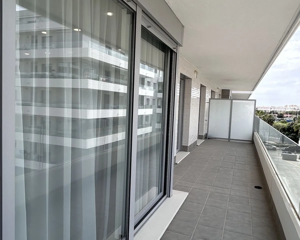 e93b5d82-fde9-48b3-bed5-90c0897044e5