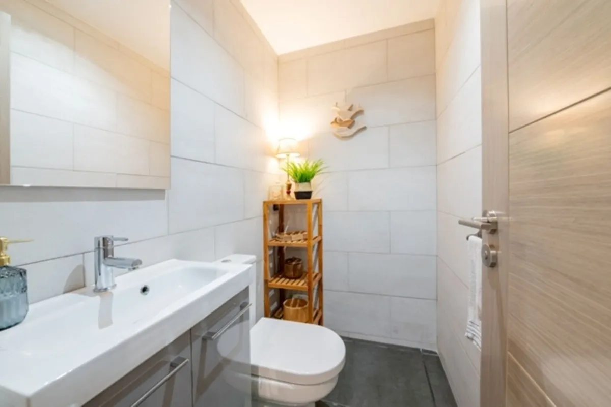 0b498e1e-bc7e-4f9b-8e2f-28bed8988669