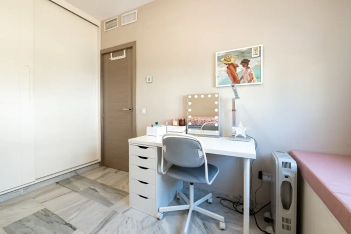 a0b705c7-f74e-4f15-9dec-bf90b1dd870b