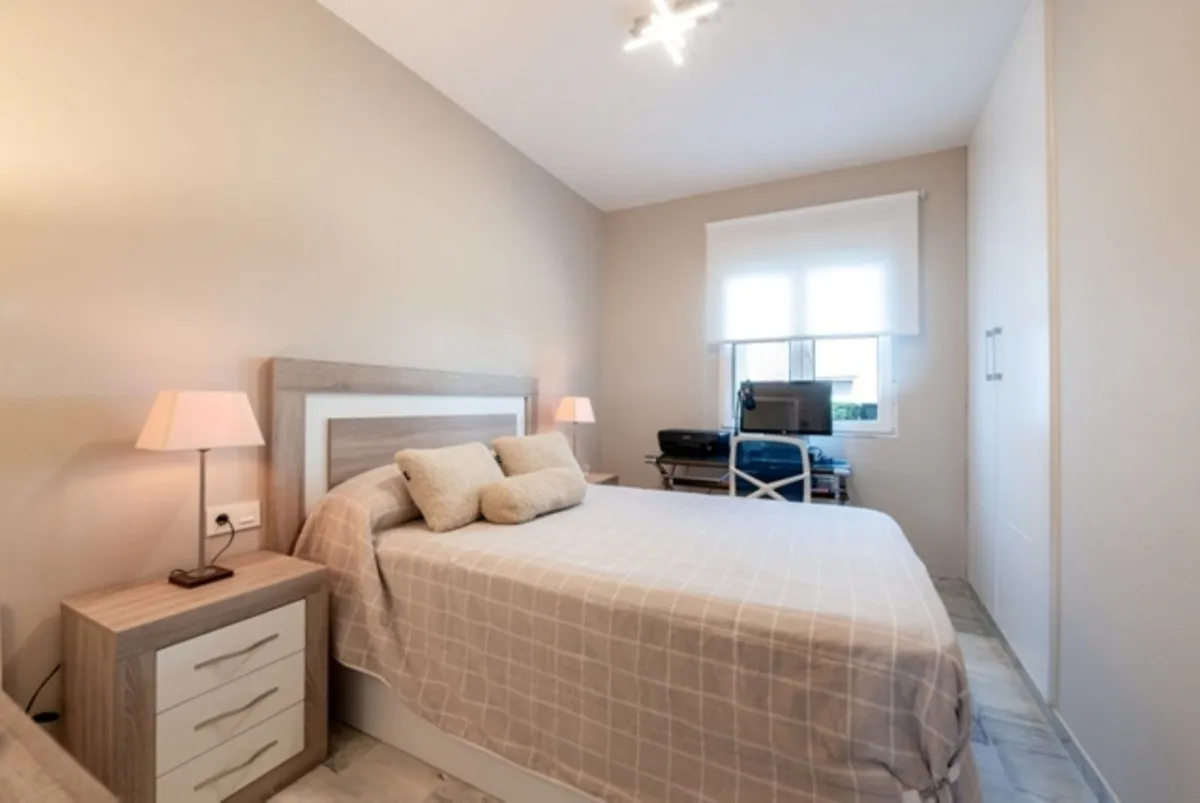 e7e4b624-bbd8-4090-a962-440b99ca19e7