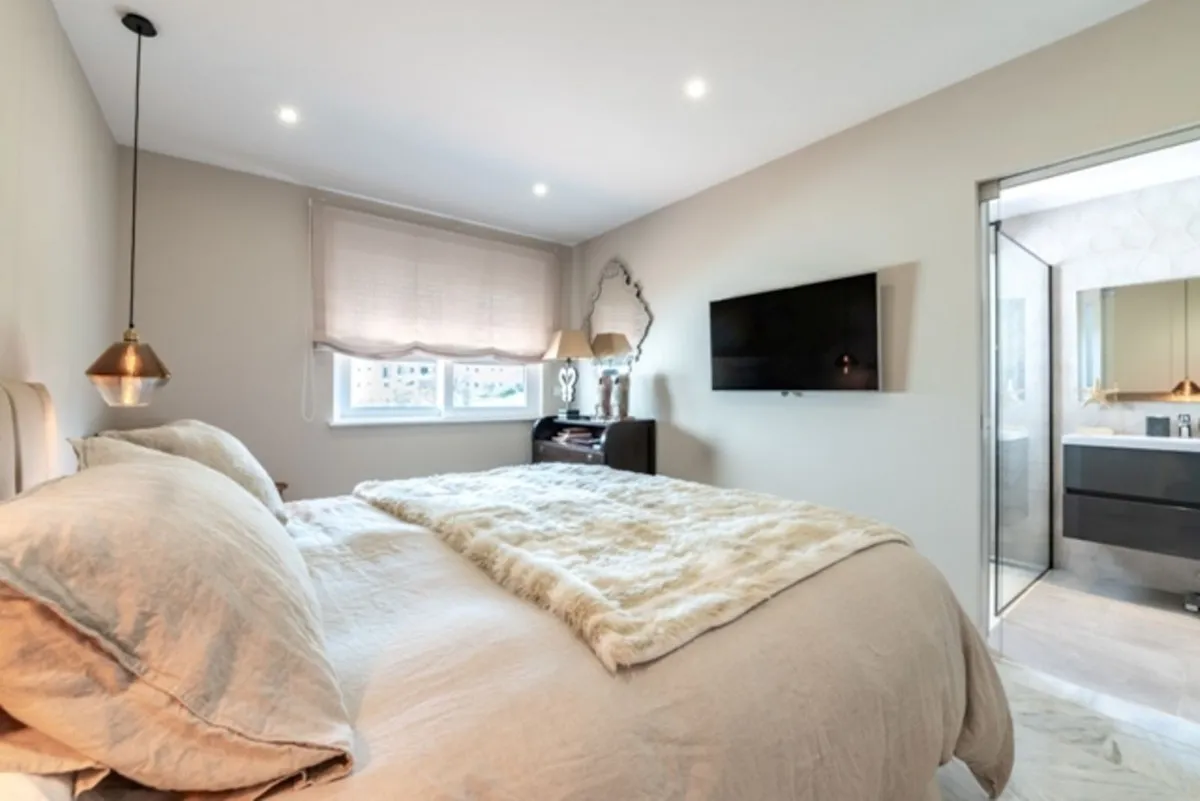 f5339f39-5175-44ab-848b-d38601a11a94