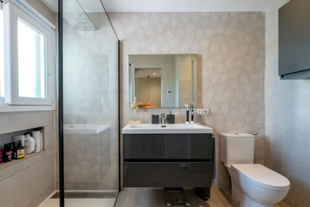 fa2fc16e-6c58-4b9e-95e2-5628364ae099