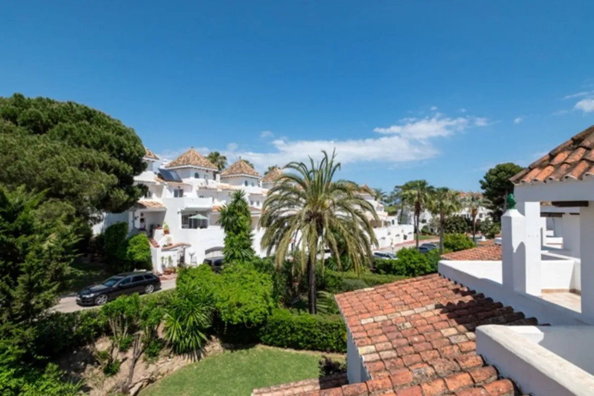 fd5e3766-2611-4a04-a2c7-9a6fc6eb1a13