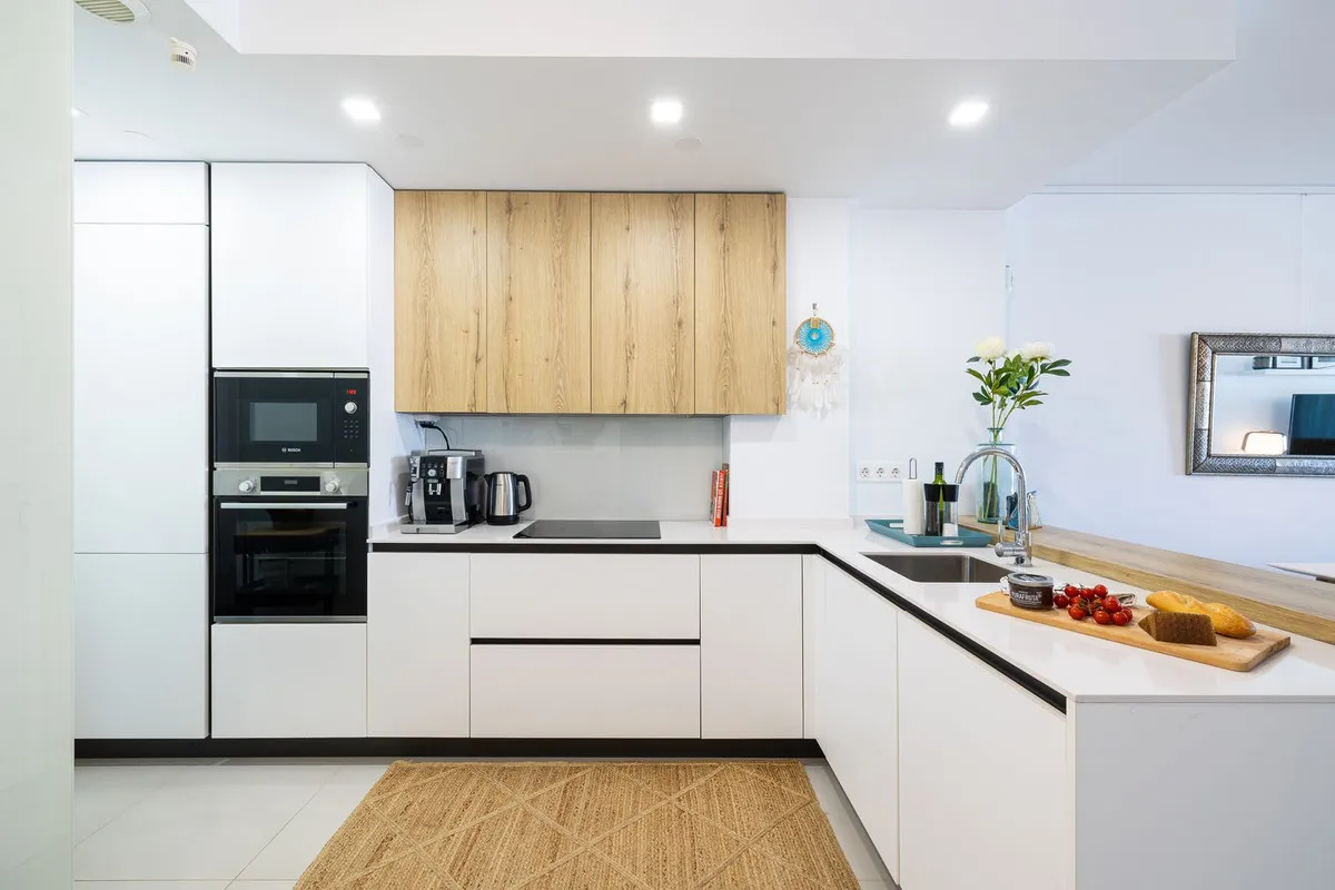 e48ea48a-9383-4497-a92f-c3180ba4cf92