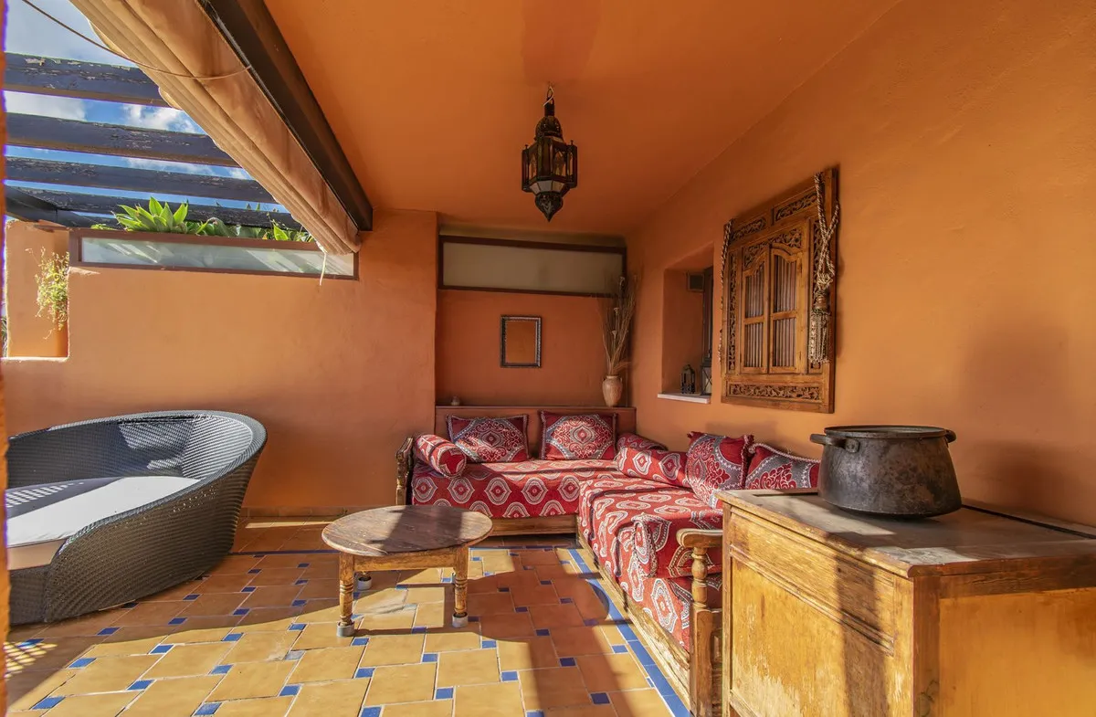 75676cd3-f4e5-4774-aad9-19d8c593402f