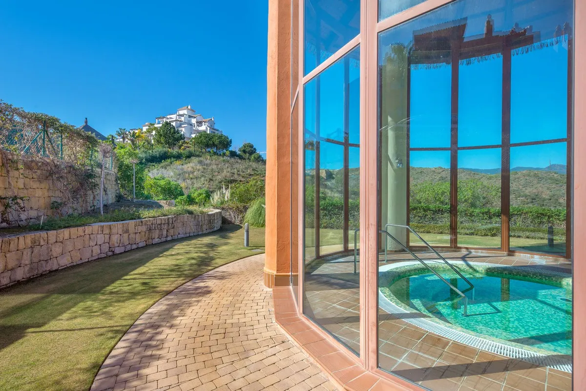 75f23d7a-b3f8-4a4e-83fd-ae2627bc3d10