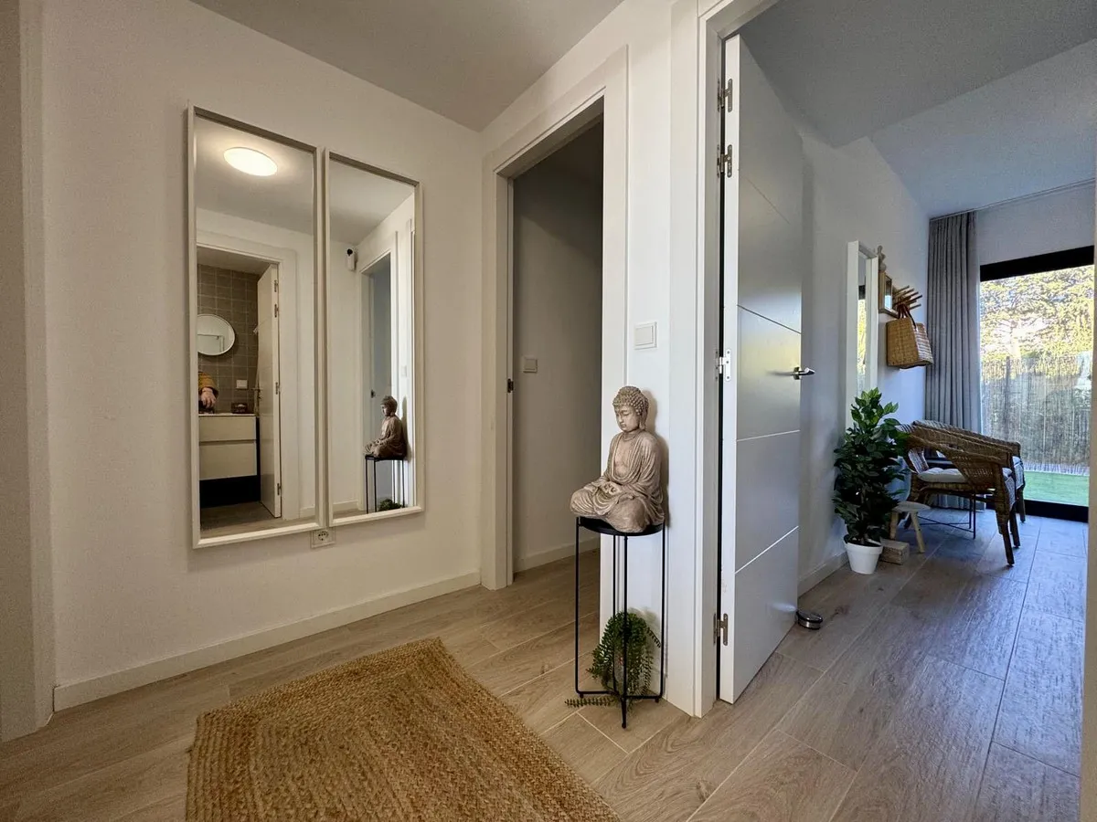 ed8089dc-7c9a-4c31-9646-f7db3e77c193