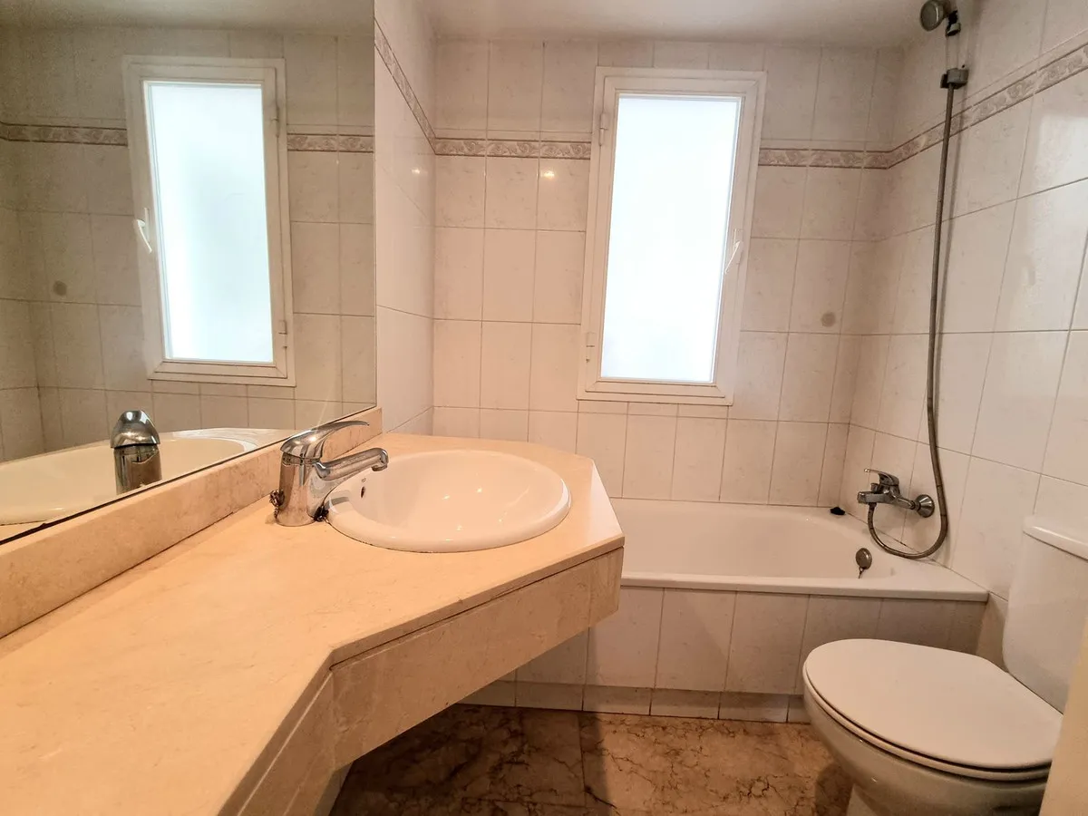 1cda454a-ba9a-47cb-b3b0-182e0c493911