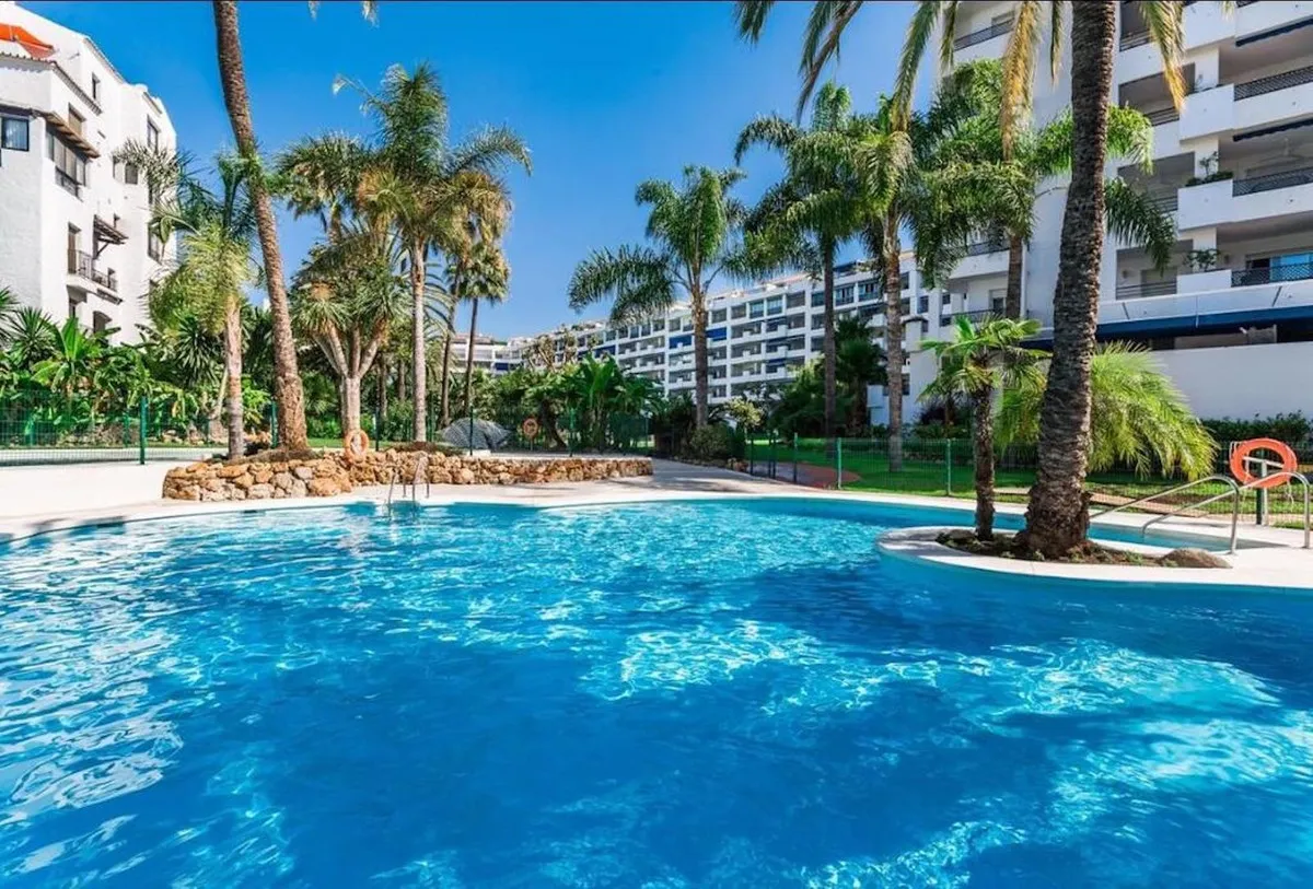 729ed5e6-b6f5-476a-bef6-2f265a2a6135