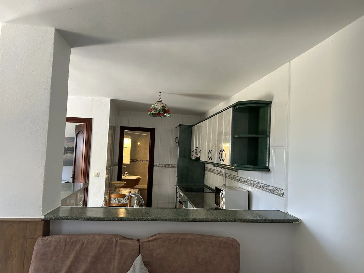 2154abd9-fc7b-49a6-9c40-d208dc2202eb