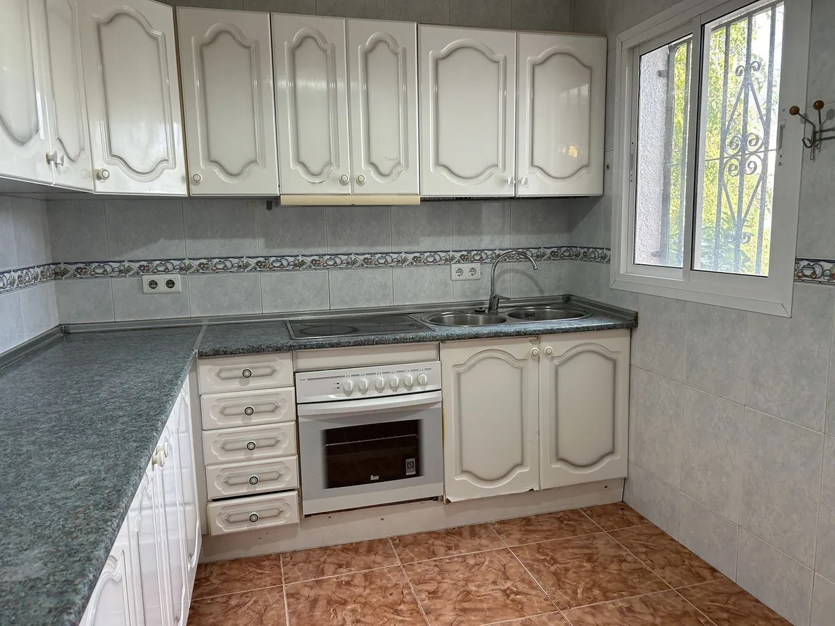 81f063d8-b90b-47ed-89f4-f6683d1a9caf