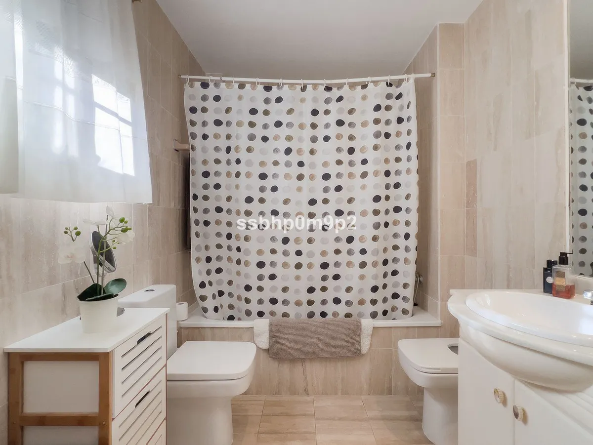 9f880fa1-dcbc-44d6-8689-7f9c66072e1c