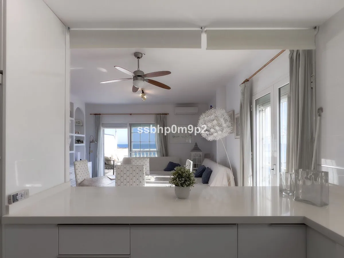 d7012559-fa63-4e64-998e-9a5fc9caf471