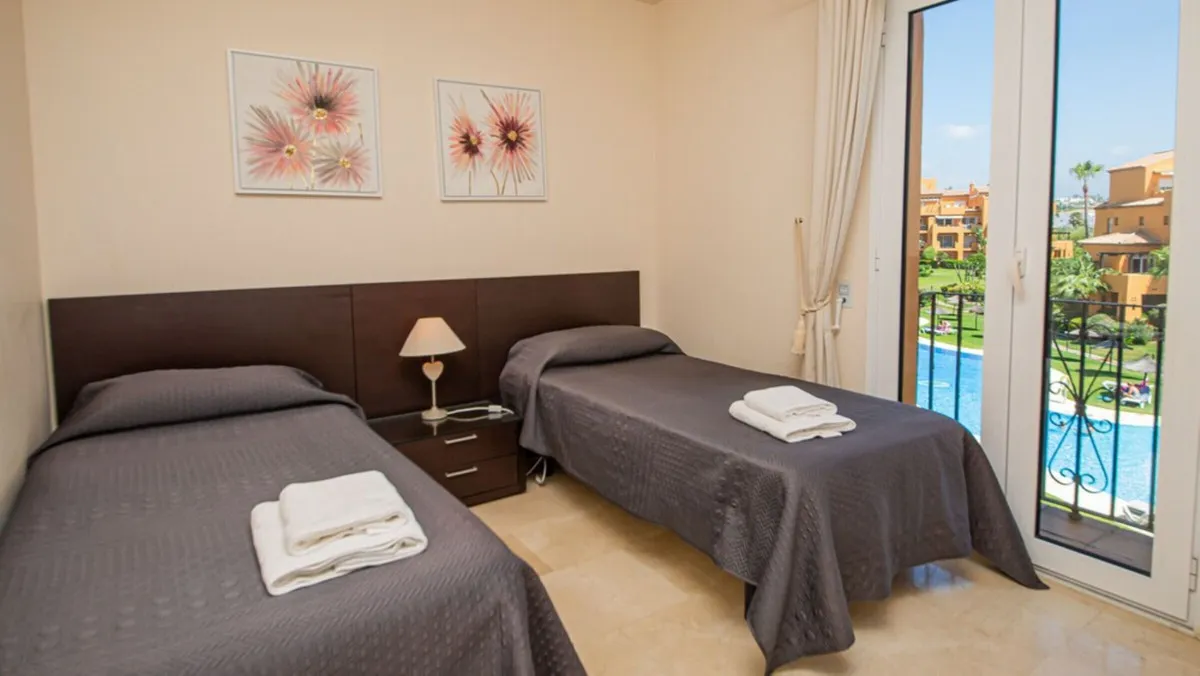 2f0d4af2-c425-4a73-82ea-9b899f4731c0