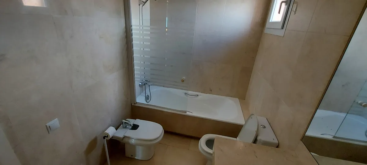 5cf08c01-ddaa-40a2-a318-ad867264d7c5