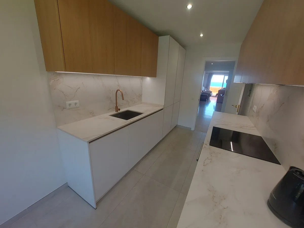 88db20f0-4994-44fd-af9e-b50049c86563