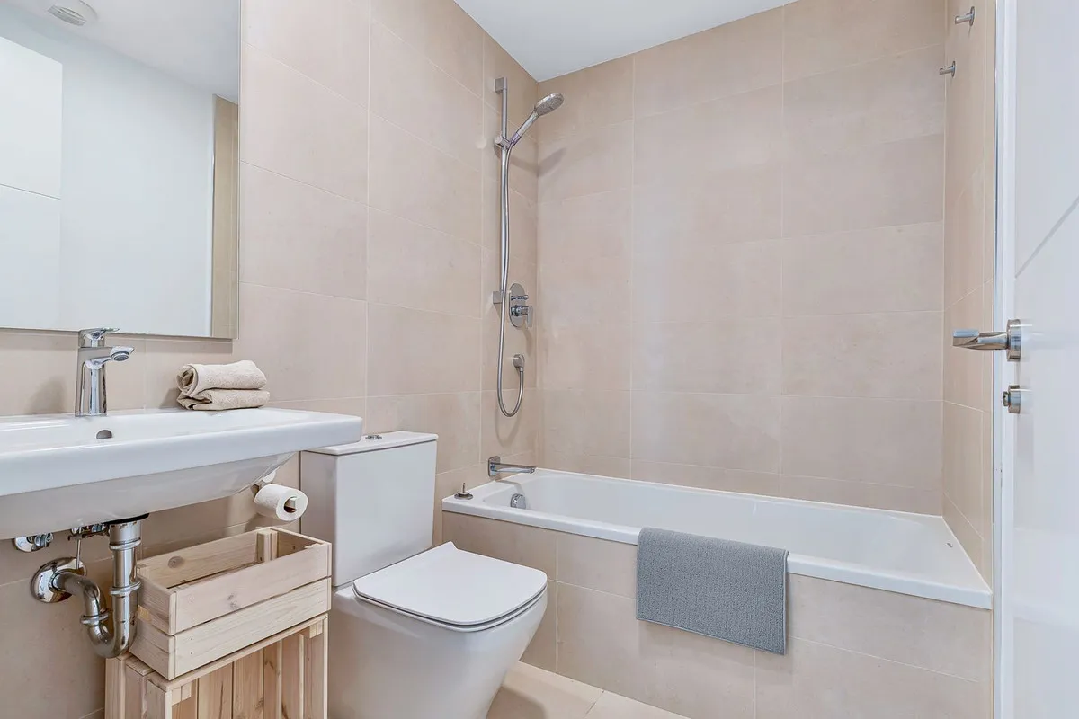 066f692a-30e1-42d2-8fd4-66657acb15c8