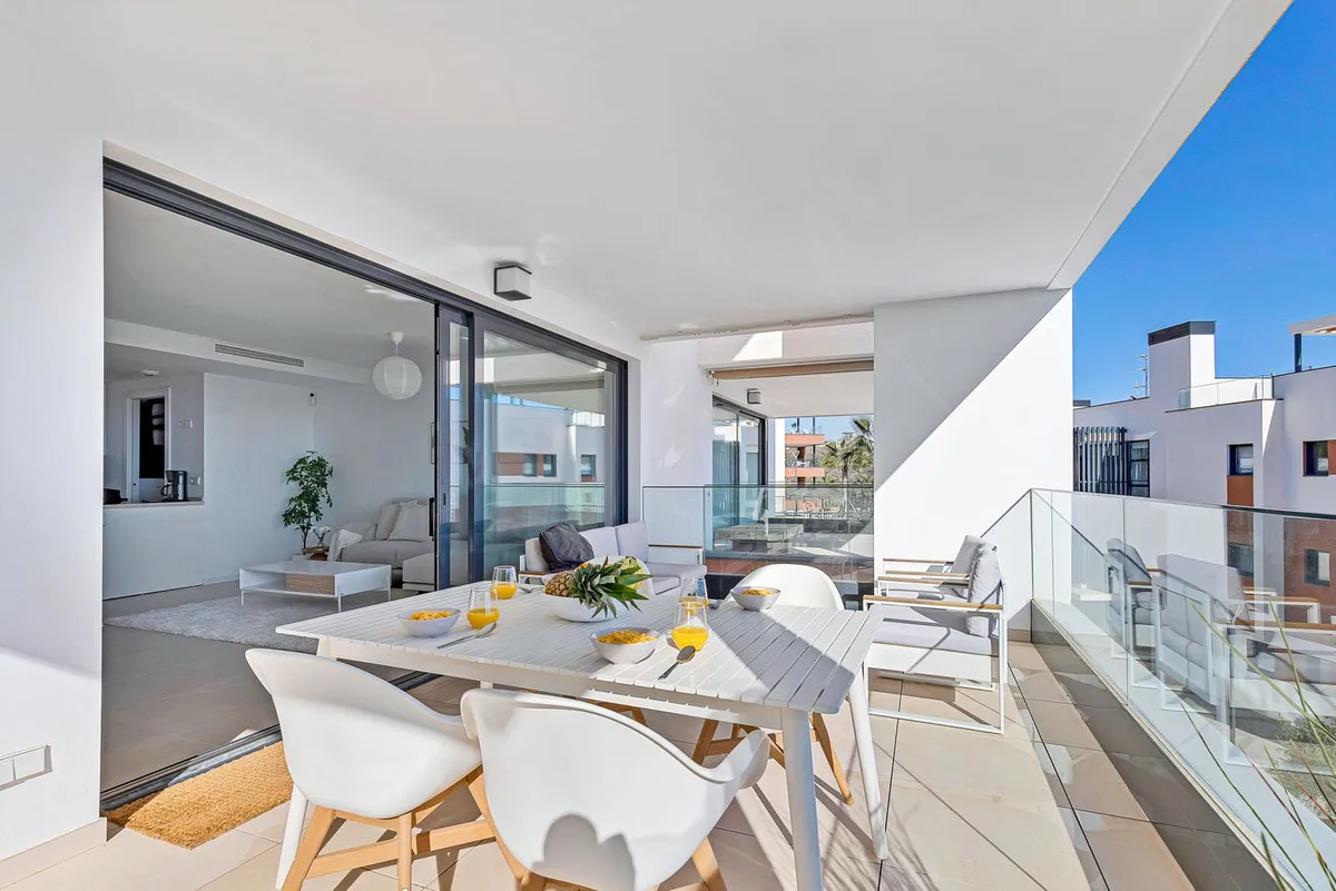 7b861f17-e41d-47d5-9e47-f3d2e147944a