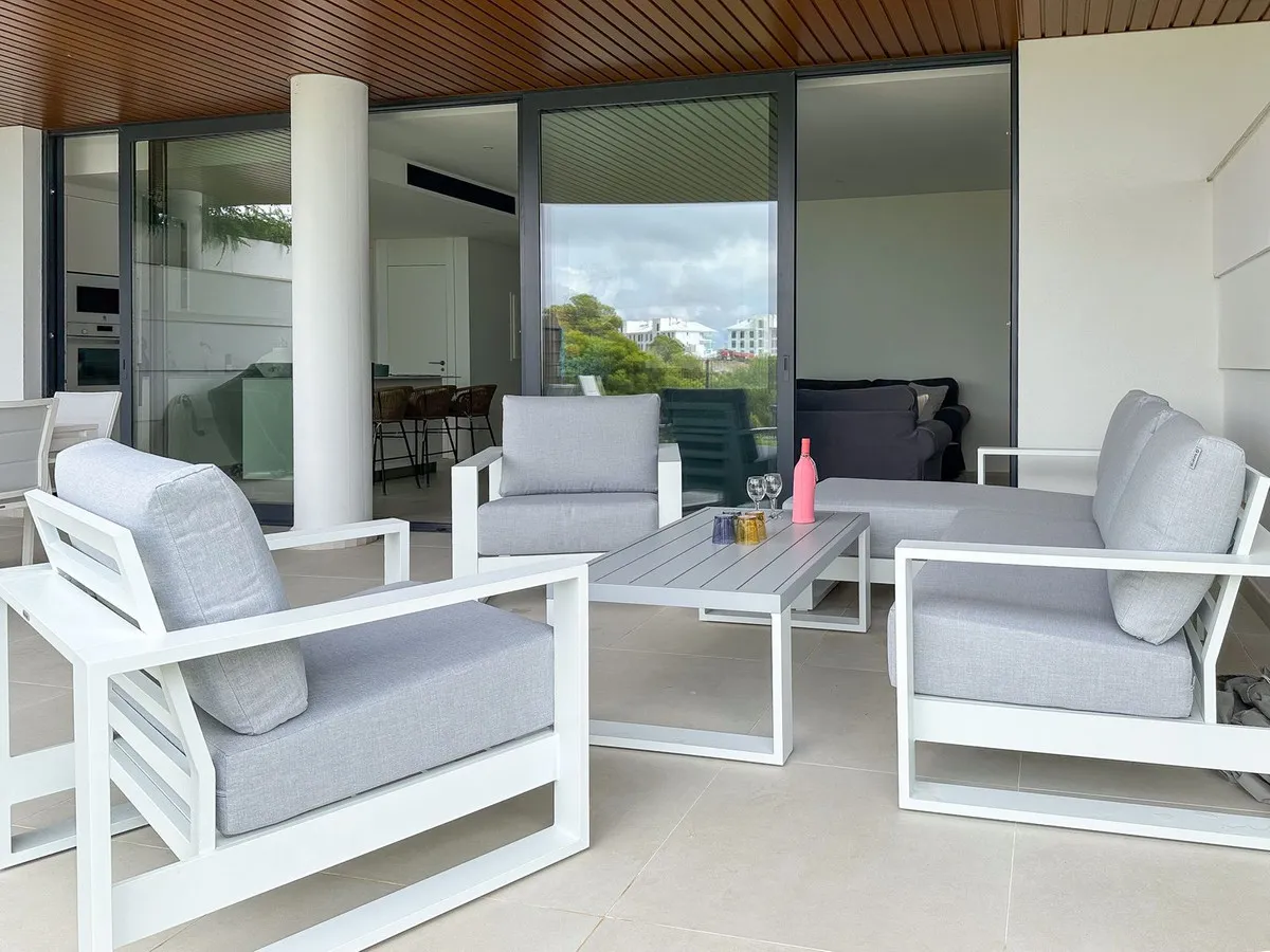 d4445c48-8034-4377-8e5b-c957f461917c