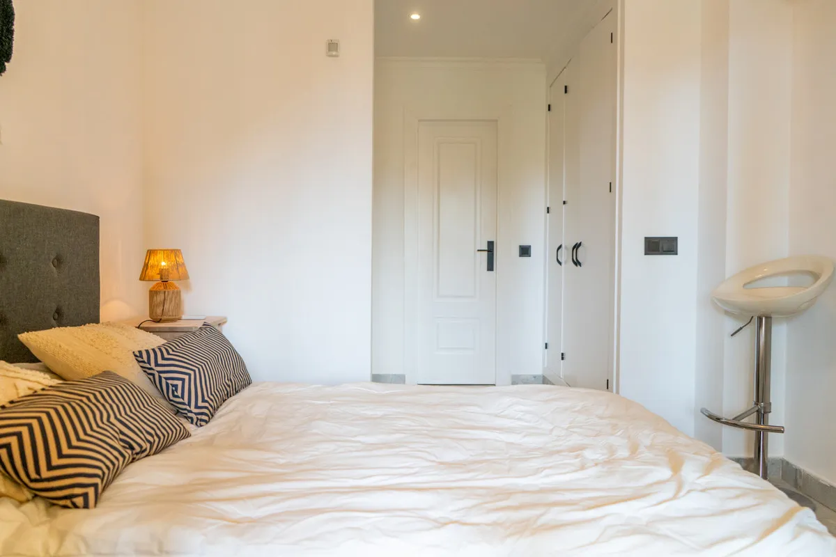 14759607-498c-43fe-a38a-26a87895219f