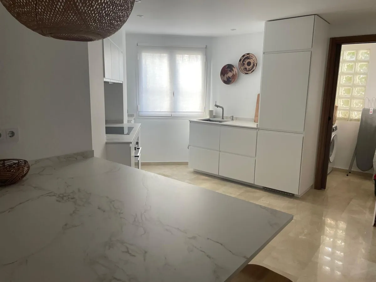 6f0b22b5-e21a-4343-8383-163c859d14cd