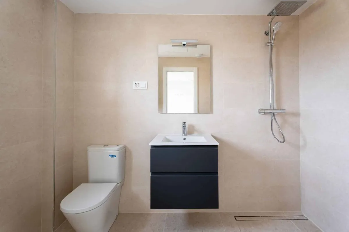 64644046-36a7-4b61-a294-ceaf2095bdca