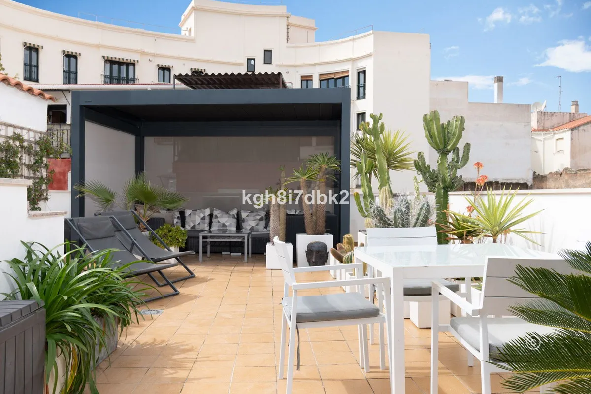 258f6fc8-6c8b-4688-a67b-26d41d58ee78