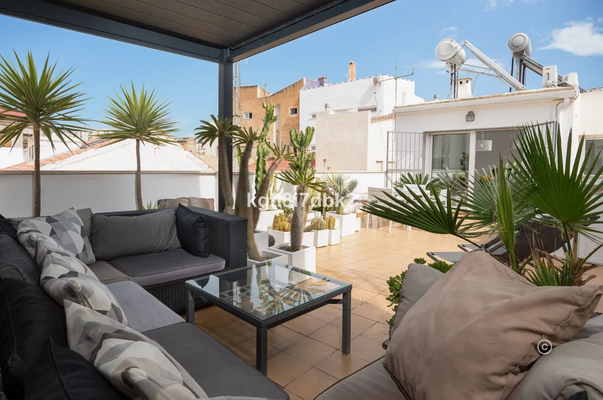 c1256a6a-f927-42f1-b682-f74812c234be