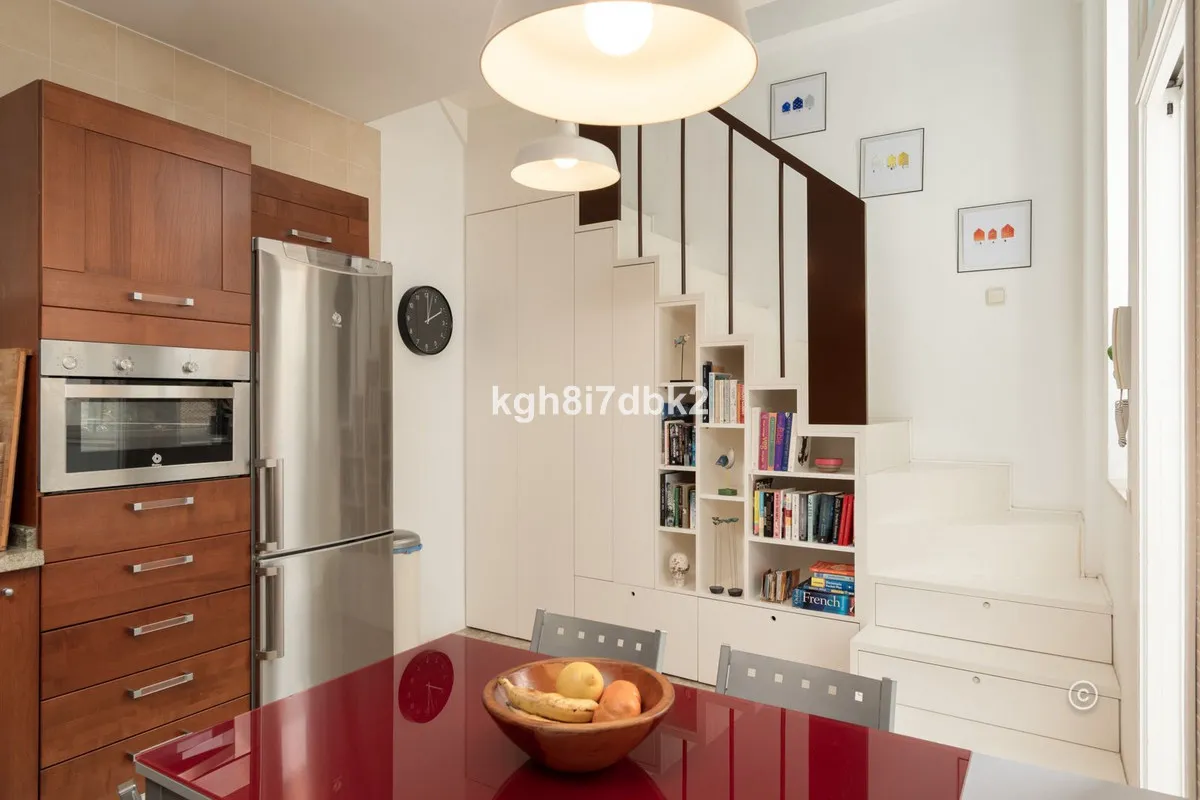 e4b32154-3c45-402c-b0c4-fee489deeae0