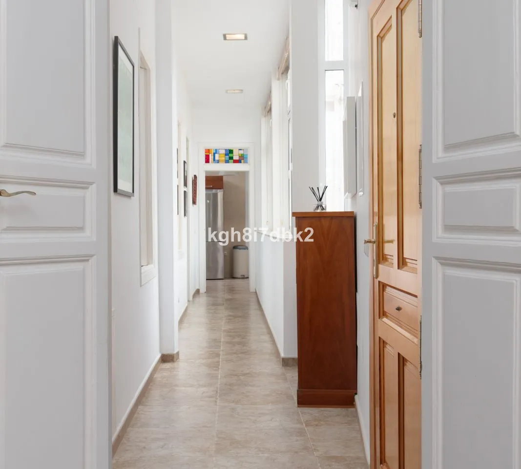 f7691b05-5761-4c0d-9f99-558d3e28f6b3