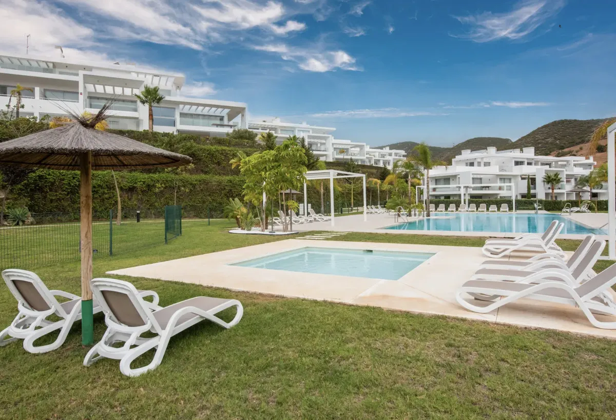 6279bfe7-71a3-418a-b49e-2988f139a7c3