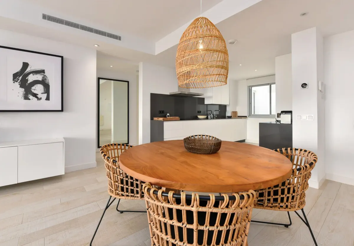 d35de792-1450-4e2a-b31d-a8c1c5caf2d2