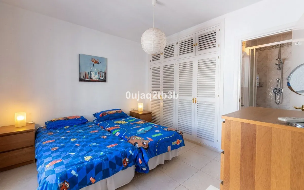 331f894a-74c2-455a-b9dc-31dfe38a0447