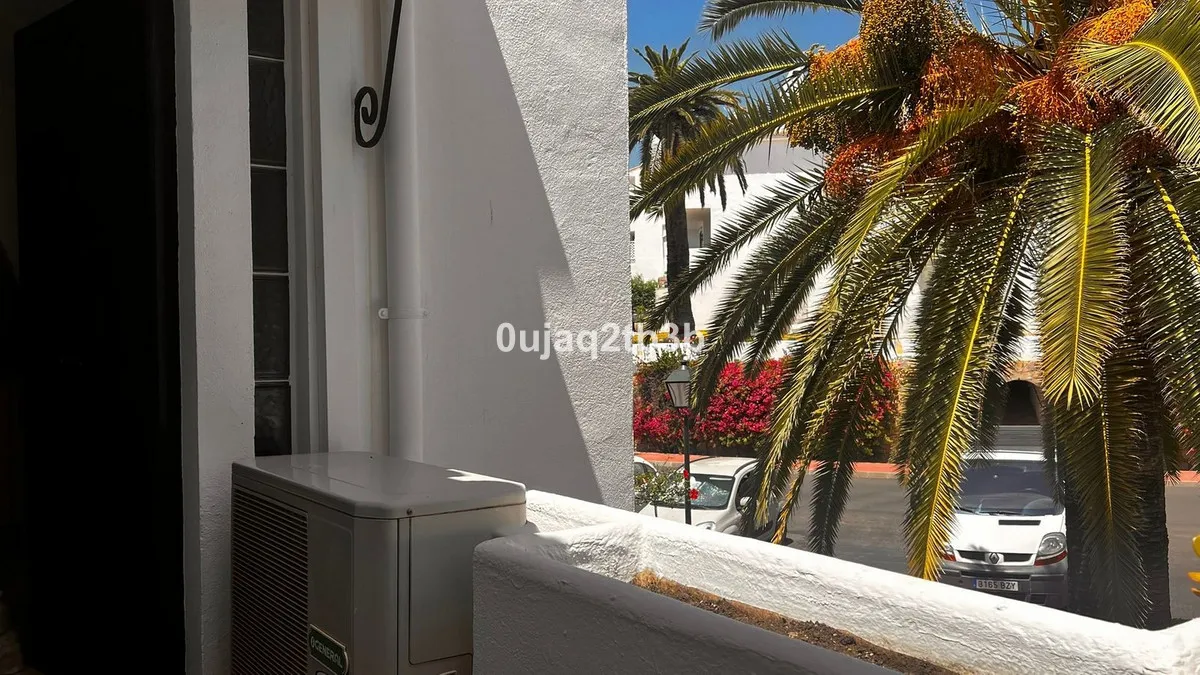 cb9c738a-30bc-4cf0-9523-ea3ff763b4b5