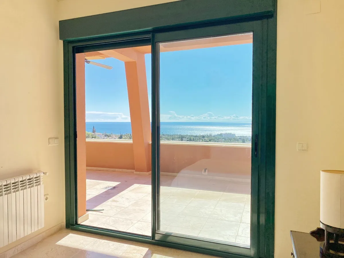 9b1fccd6-331e-4e04-a377-6e58020d2460