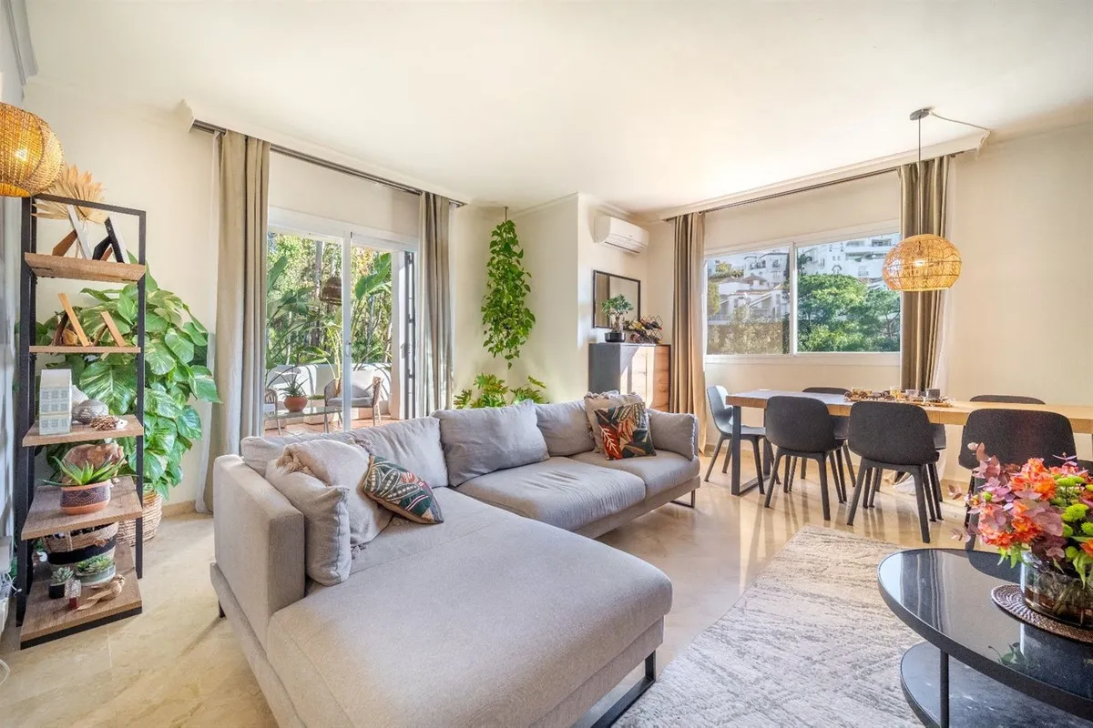 8d98f017-95ce-4db6-b893-736ff3341c61