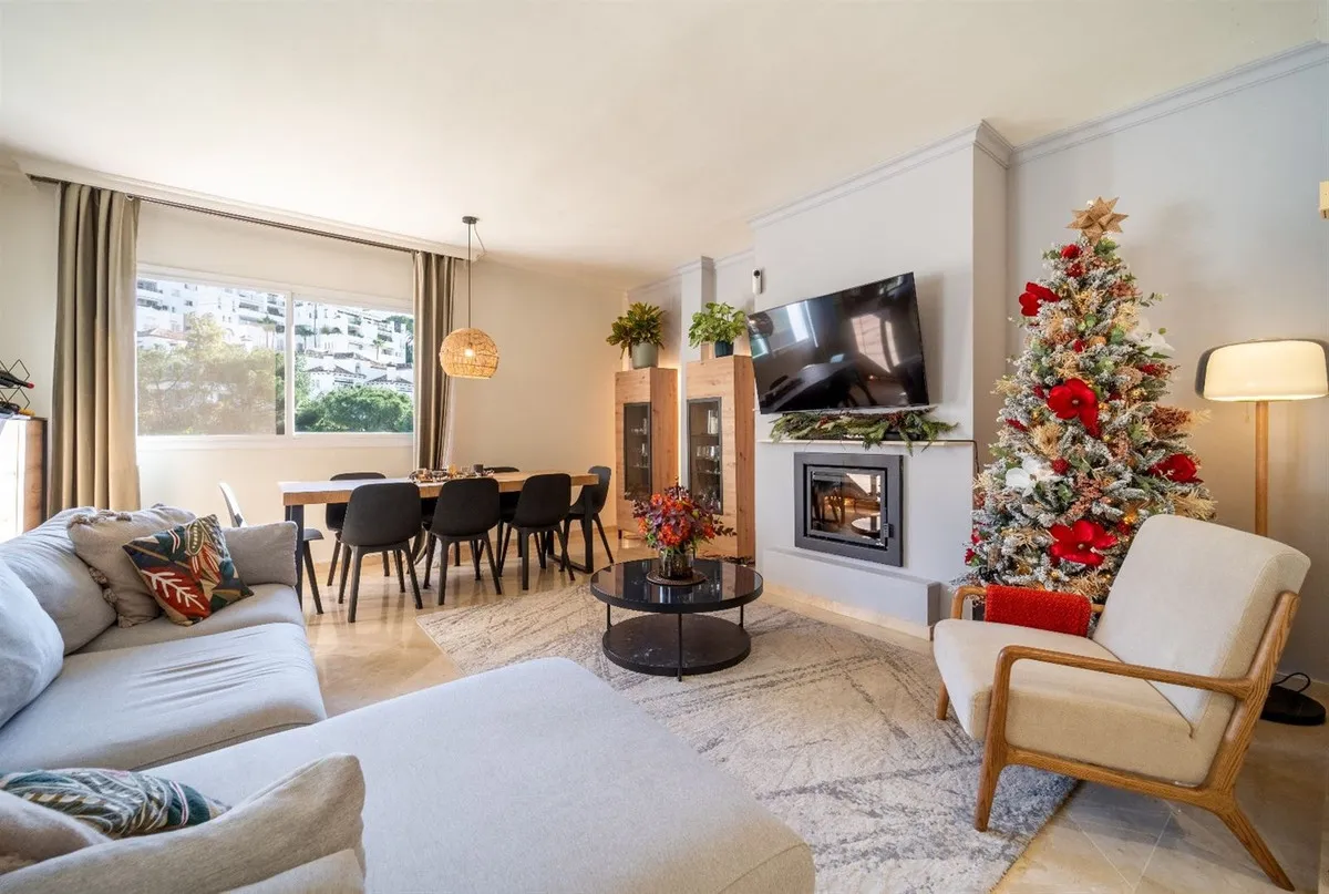 c757163e-e894-4fae-b417-91d87d0dd133