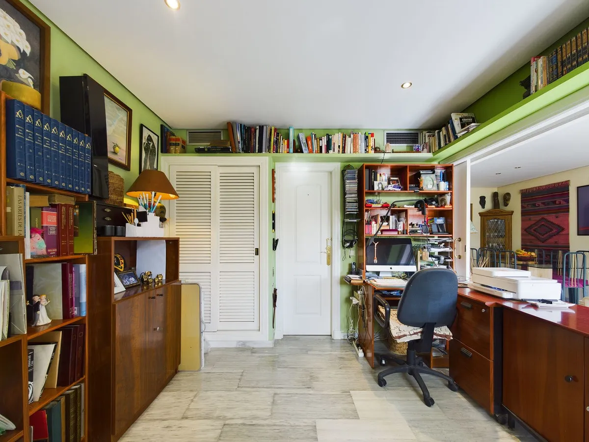 707ddd3d-0e4c-4b70-8572-9b1b097858bc