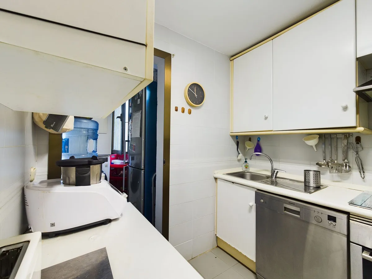 ead06a21-7167-41a6-9b8c-936a0bc22630