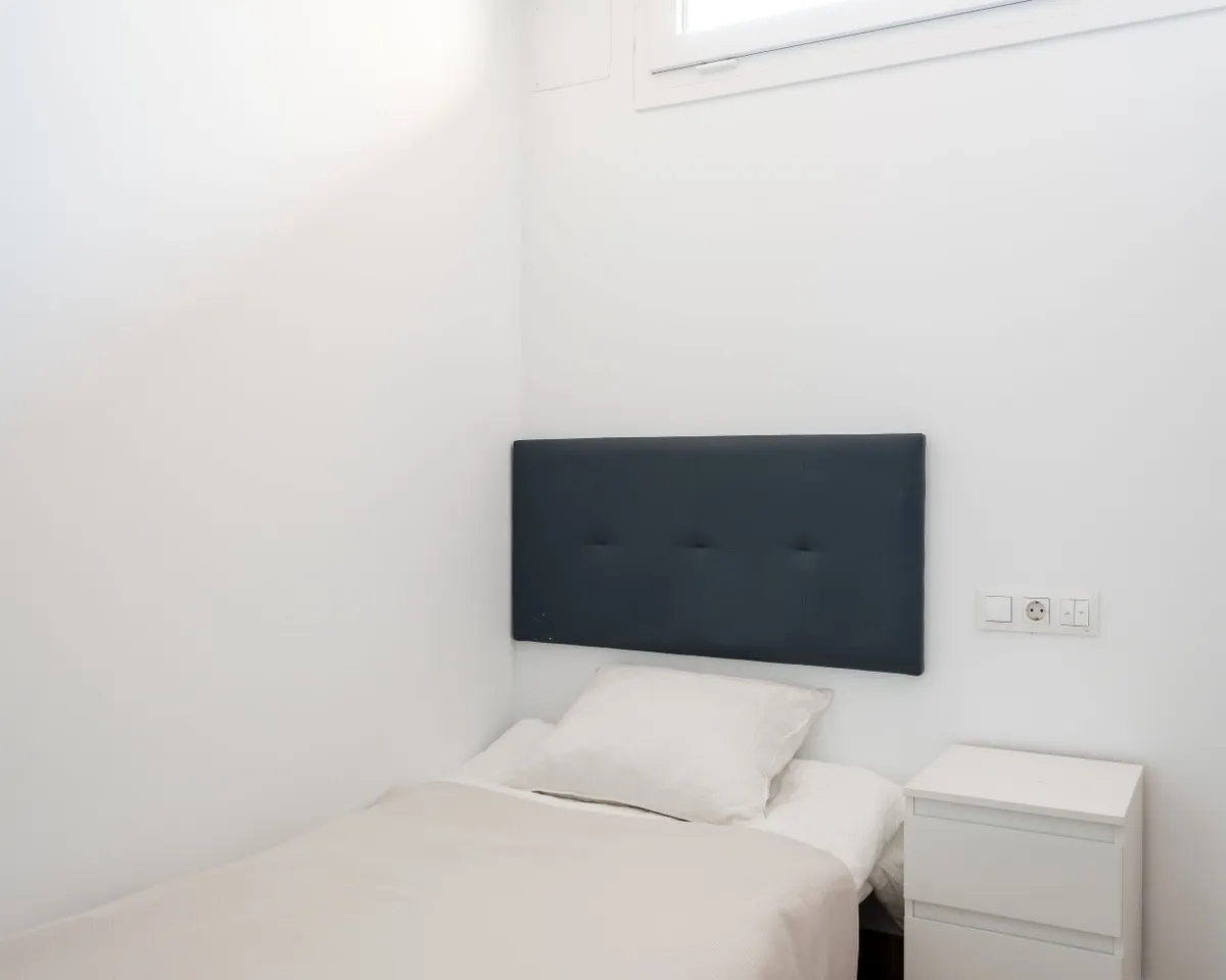 08fb28ac-6311-4621-8a61-e6073054a456