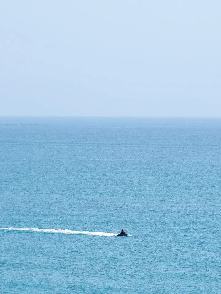 fccd6f5f-9380-4dbe-9f80-1b2428249b63